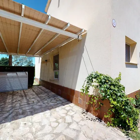 Gloire By On Travel * Oliva